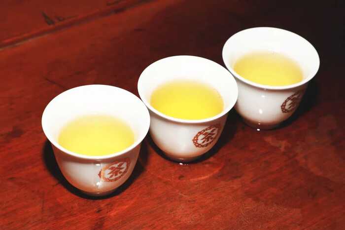 新品上市  中茶九龍貢茶 曼松 普洱茶（生茶）緊壓茶