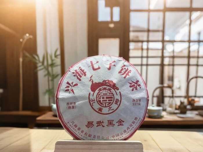 柔潤(rùn)如綢 韻藏山海 興海茶易武黑金正式上市！