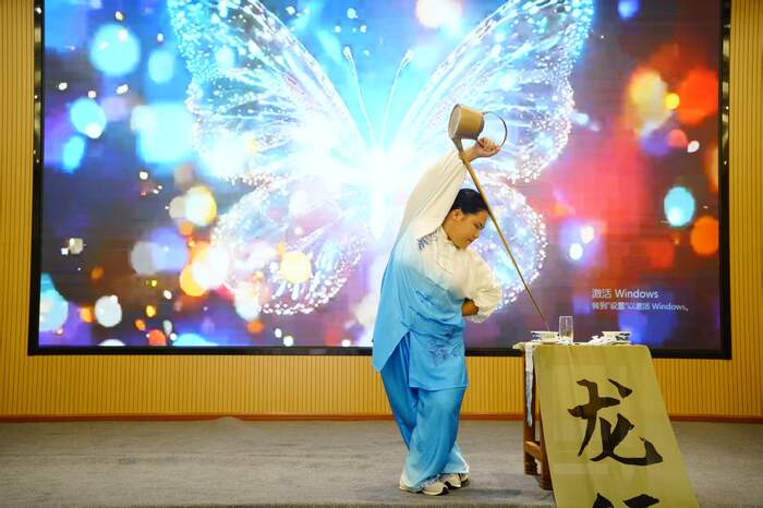 龍行四海·茶和天下：“蒙頂山茶杯”首屆龍行十八式非遺技藝大賽精彩開賽