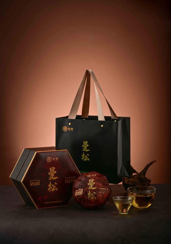 新品上市 中茶曼松金瓜 普洱茶（生茶）緊壓茶