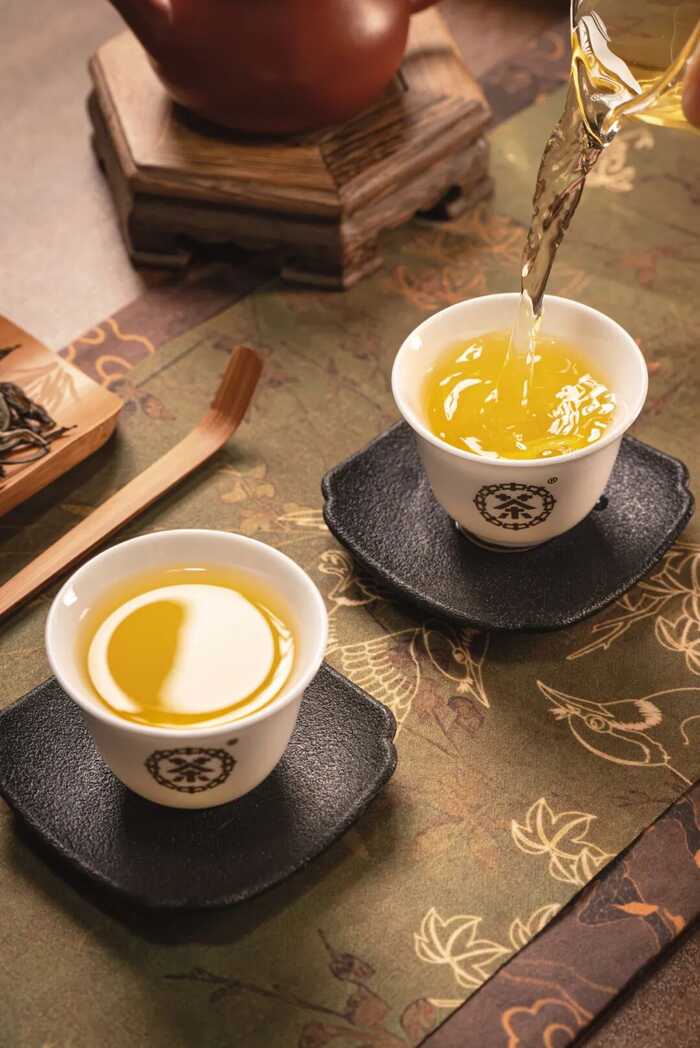 新品上市：中茶號級冰島五寨 普洱茶（生茶）緊壓茶