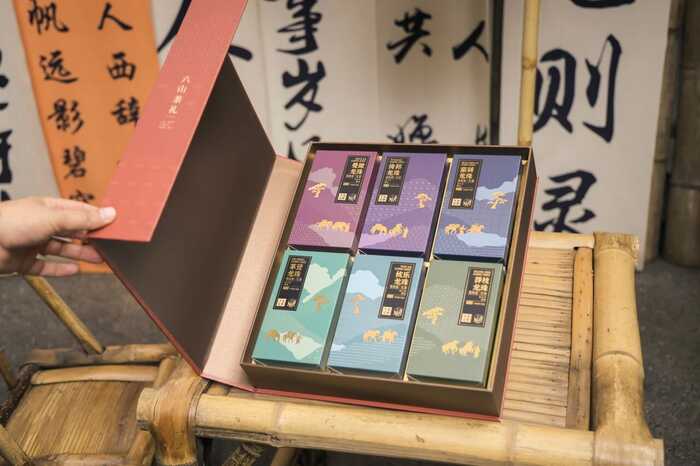 下關(guān)六山茶禮 尋味普洱古茶韻，禮贈(zèng)佳選看六山