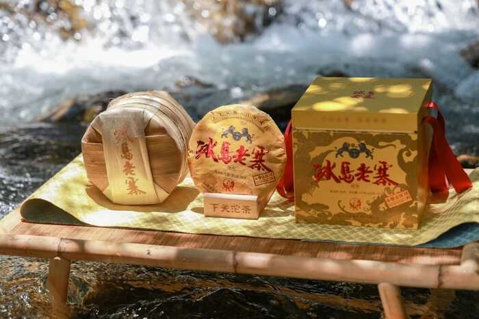 下關(guān)冰島老寨餅茶  藏在 “雙獅” 里的冰島老寨古樹茶香