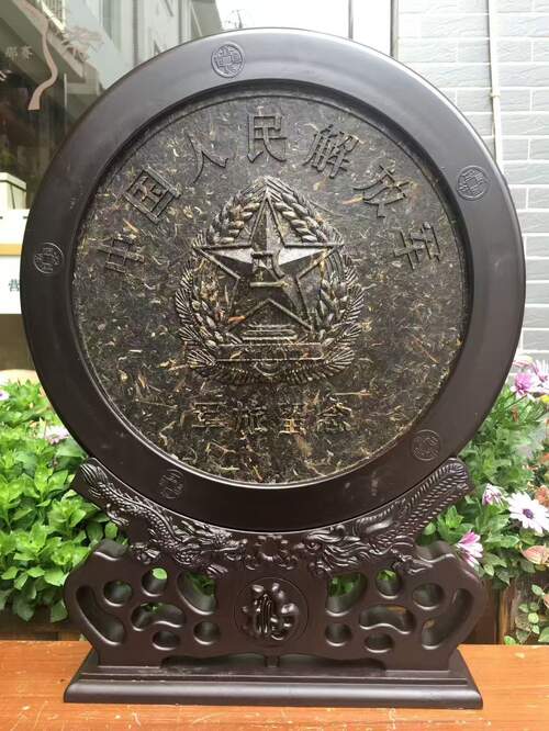 普洱茶工艺茶饼摆件